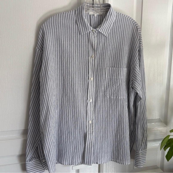 Vince Striped Boxy Button Down - Picture 2 of 14